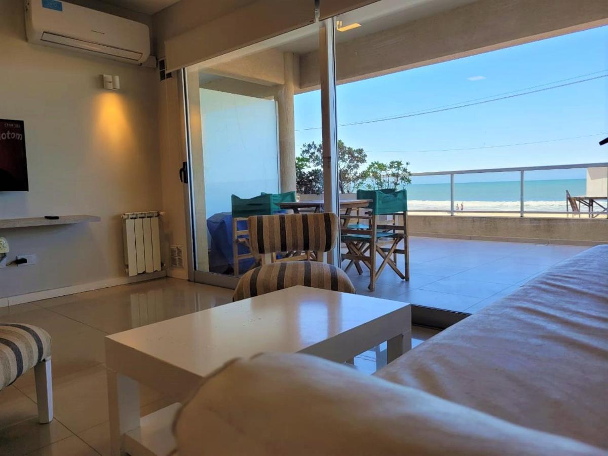 108 Y El Mar - Hotel Tejas Rojas Villa Gesell Extérieur photo