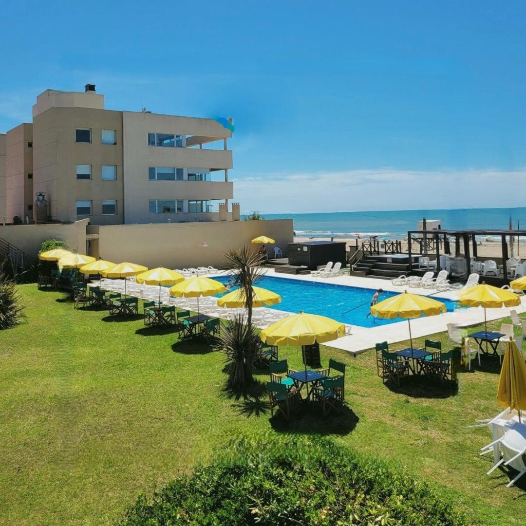 108 Y El Mar - Hotel Tejas Rojas Villa Gesell Extérieur photo