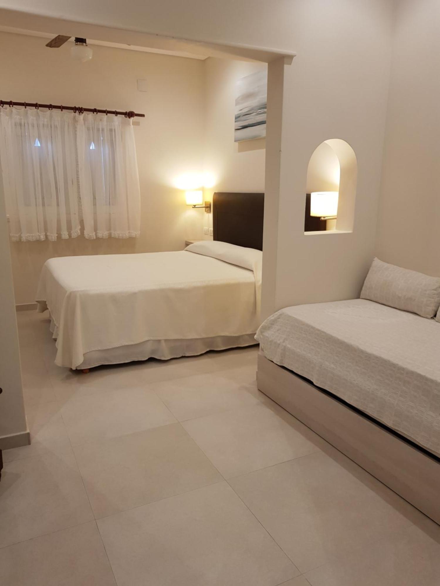 108 Y El Mar - Hotel Tejas Rojas Villa Gesell Chambre photo