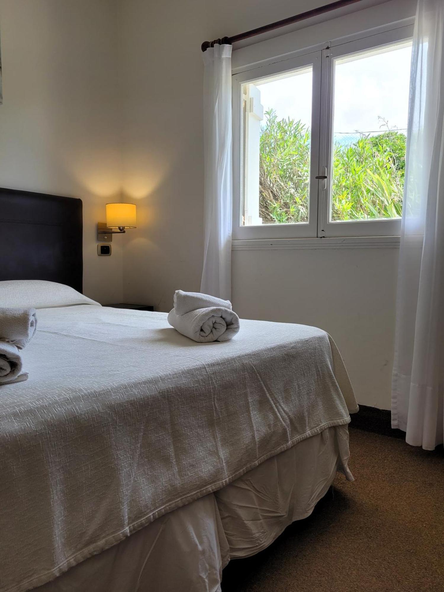 108 Y El Mar - Hotel Tejas Rojas Villa Gesell Extérieur photo
