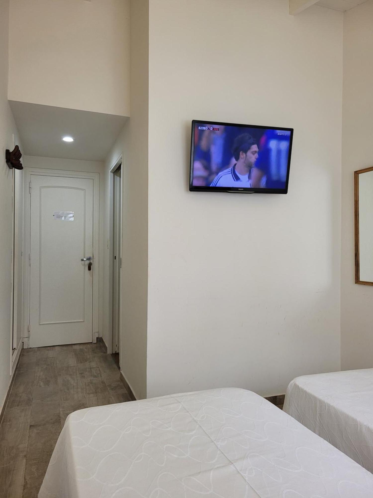108 Y El Mar - Hotel Tejas Rojas Villa Gesell Chambre photo