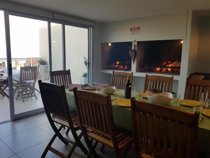 108 Y El Mar - Hotel Tejas Rojas Villa Gesell Extérieur photo